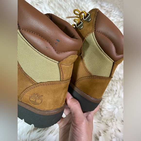 Timberland 6” Field Boots in Sundance/Brown Boys Size 4 - Picture 9 of 9